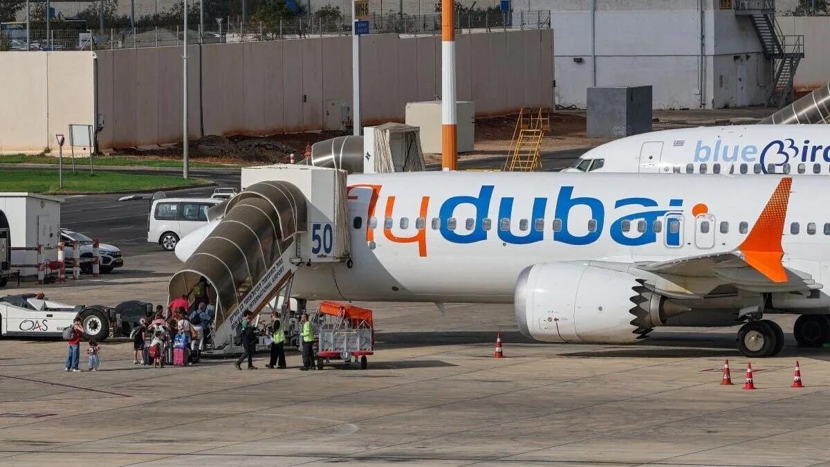 طائرة أركيا تغادر دبي إلى تل أبيب بعد واقعة فلاي دبي