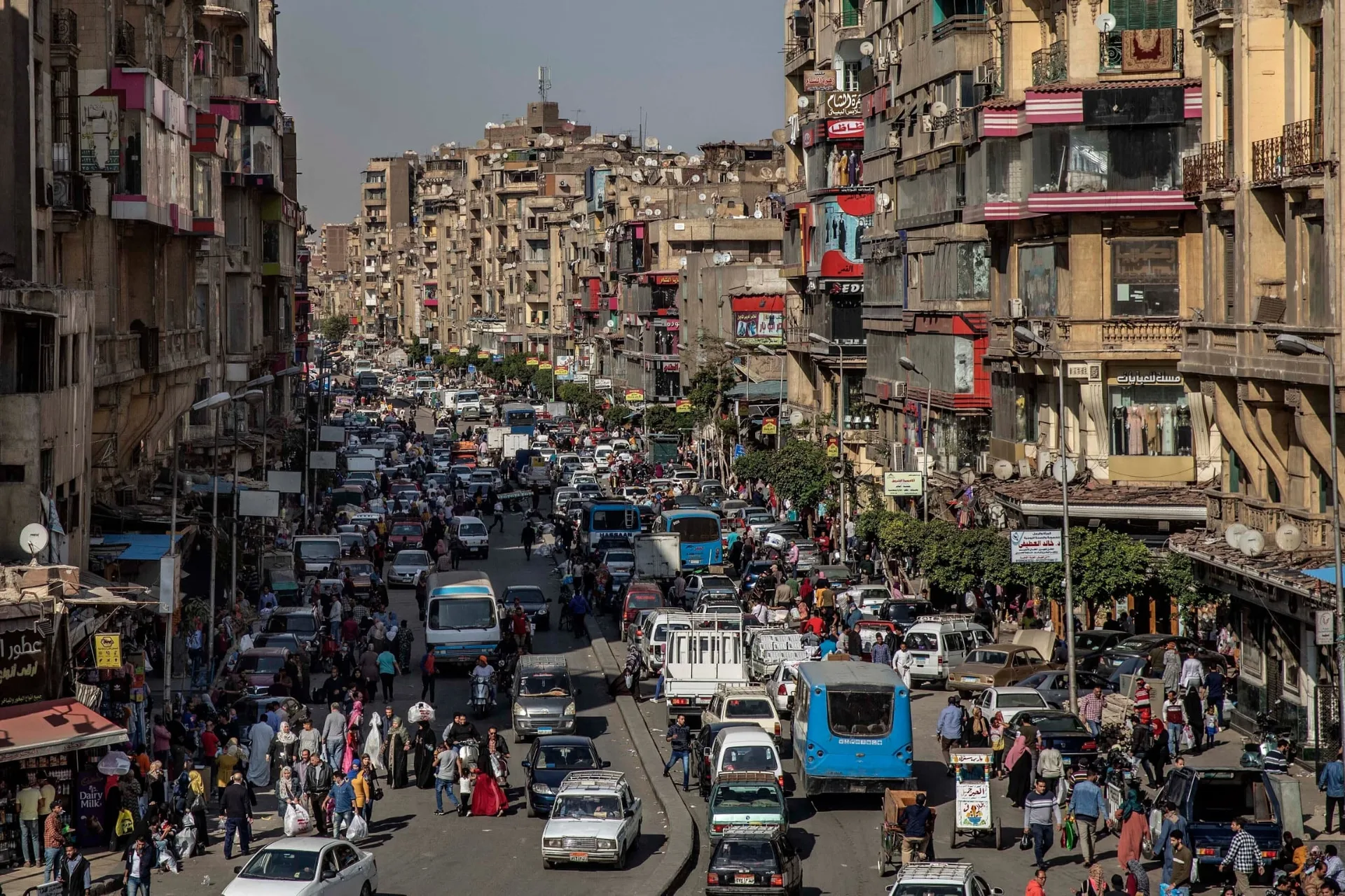 «إتش سي»: ضغوط التضخم تدفع المركزي لرفع أسعار الفائدة 100 نقطة أساس