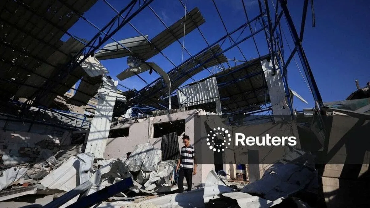 فلسطينيون في القاهرة ينتظرون طريق العودة إلى عائلاتهم في غزة