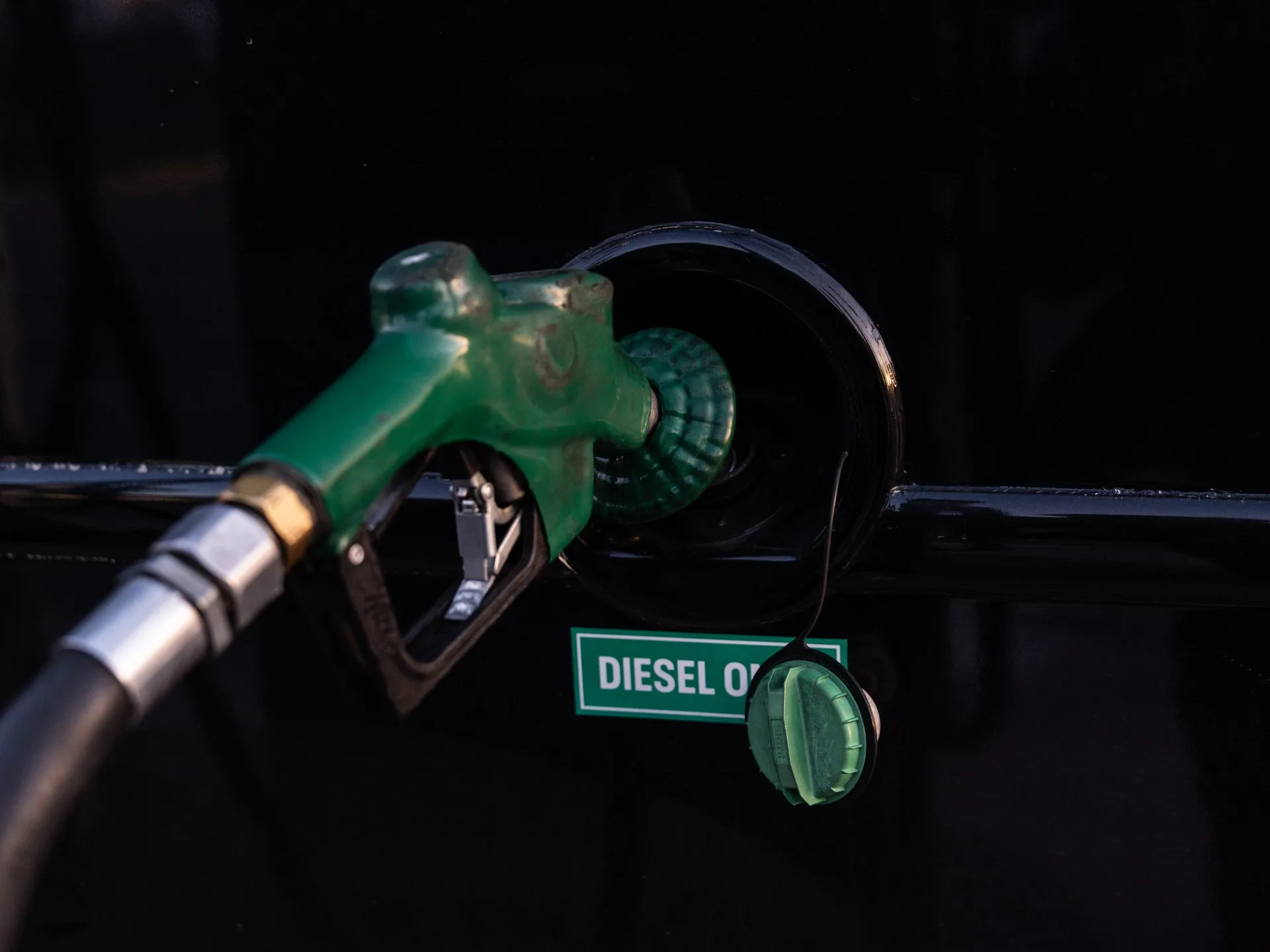 Crise des raffineries pétrolières: pourquoi le diesel est-il devenu le maillon faible du marché de l’énergie?