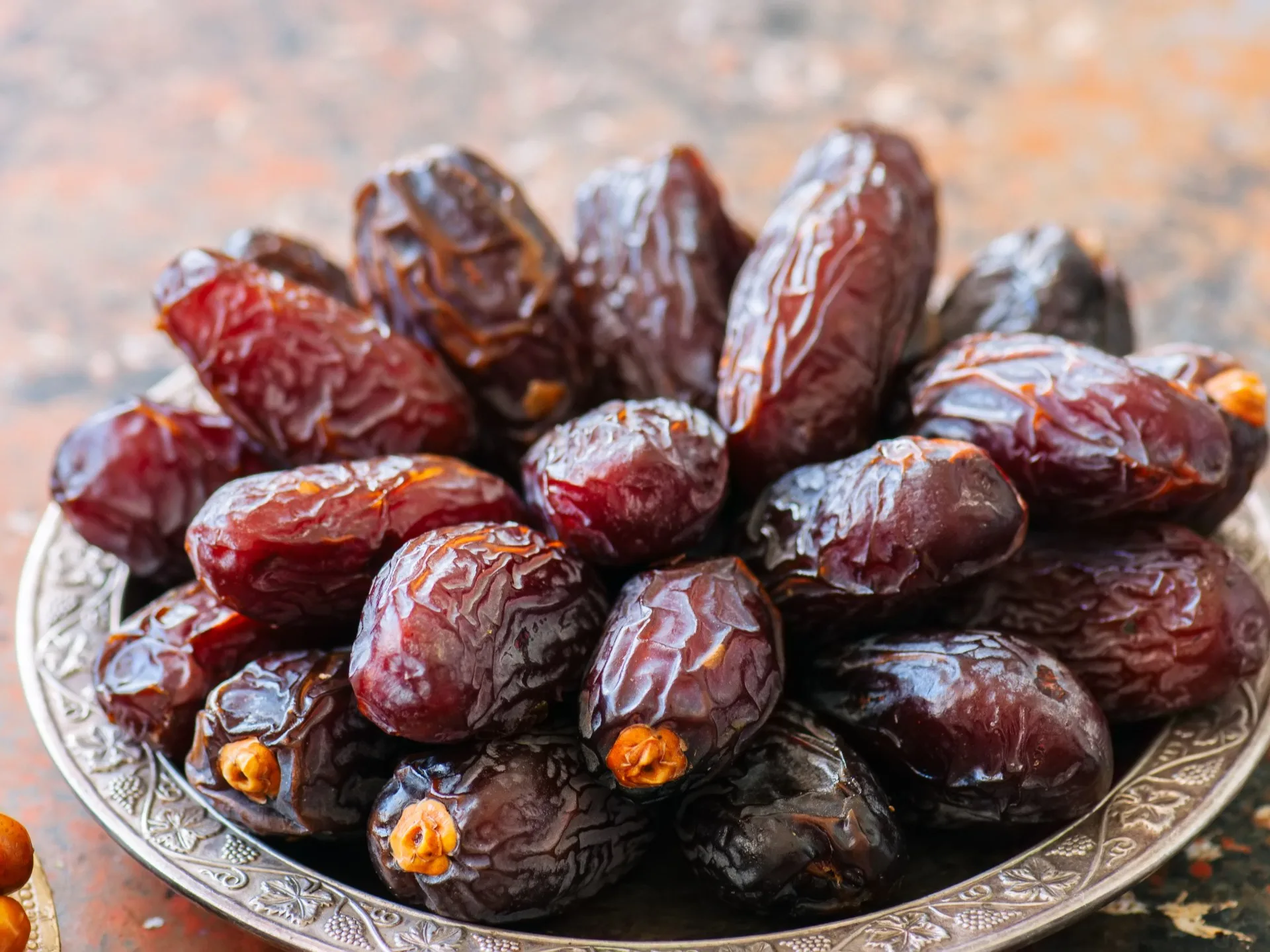 9 فواكه غنية بالكربوهيدرات توفر الألياف والطاقة للجسم