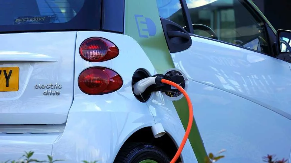 23 dossiers acceptés pour bénéficier d’une subvention de 10 000 dinars destinée à l’achat de taxis électriques