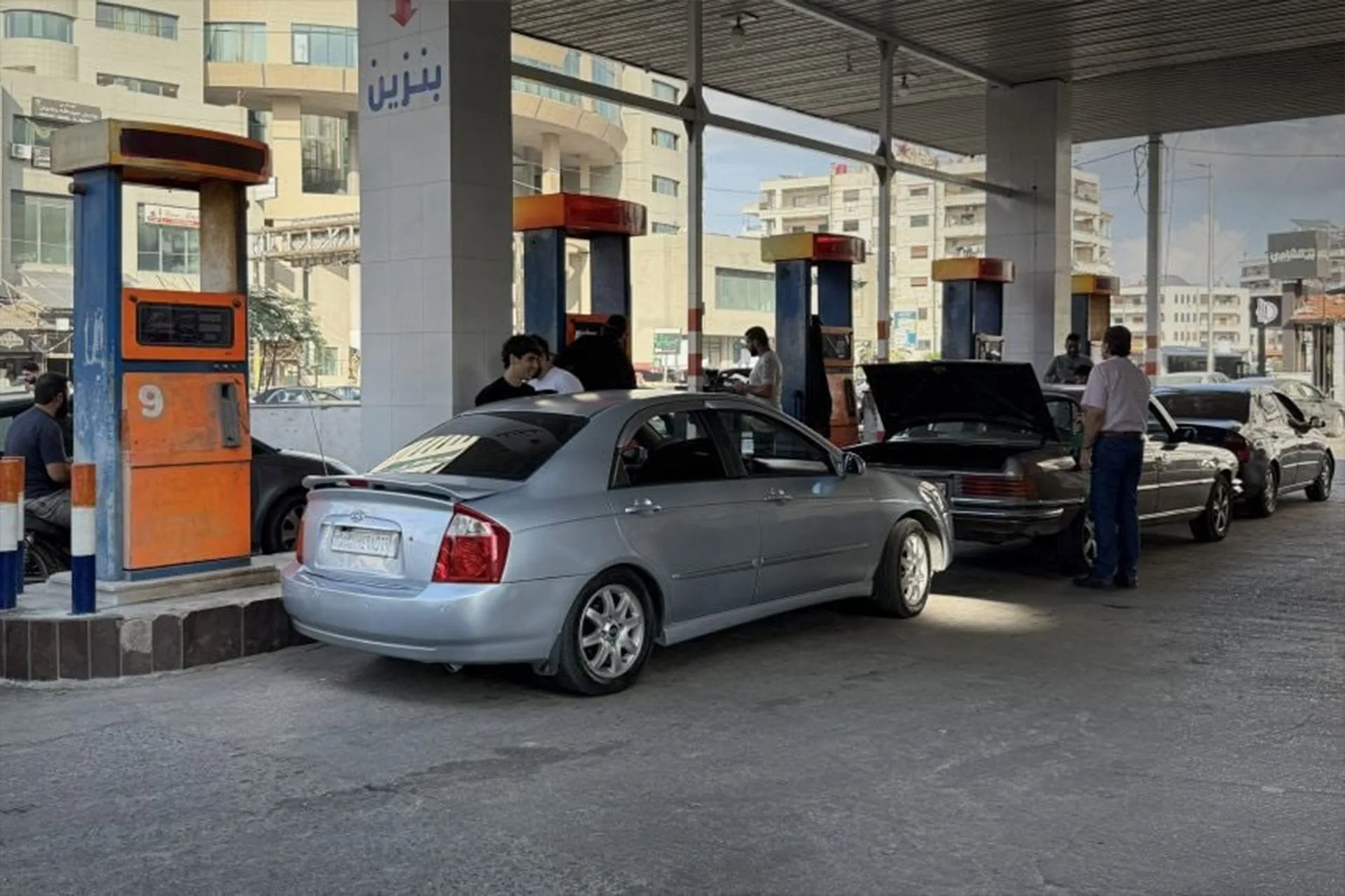 رفع أسعار المحروقات في سوريا.. وزارة الطاقة تشرح الأسباب وخبراء يحذرون من التداعيات